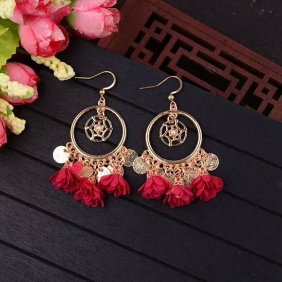 𝅺Red Flowery drop Earrings - Picture 1 of 7